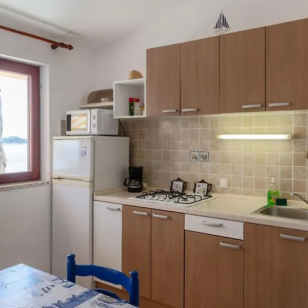 Lomea Apartment