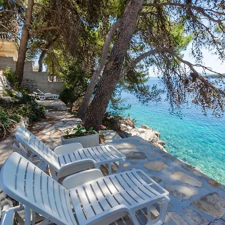 Lomea Appartement *