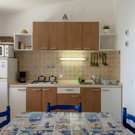 Lomea Appartement *