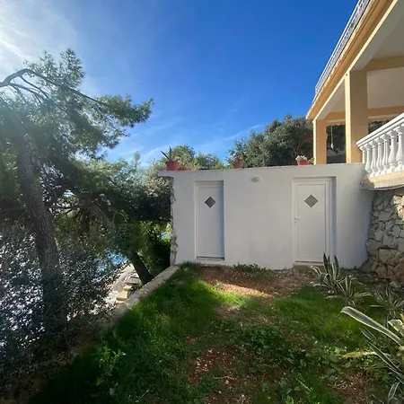 Lomea Apartman Prizba